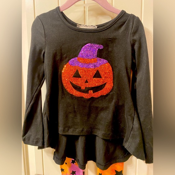 Vibrant Black and Orange Matching Set for Festive Occasions - Picture 6 of 6